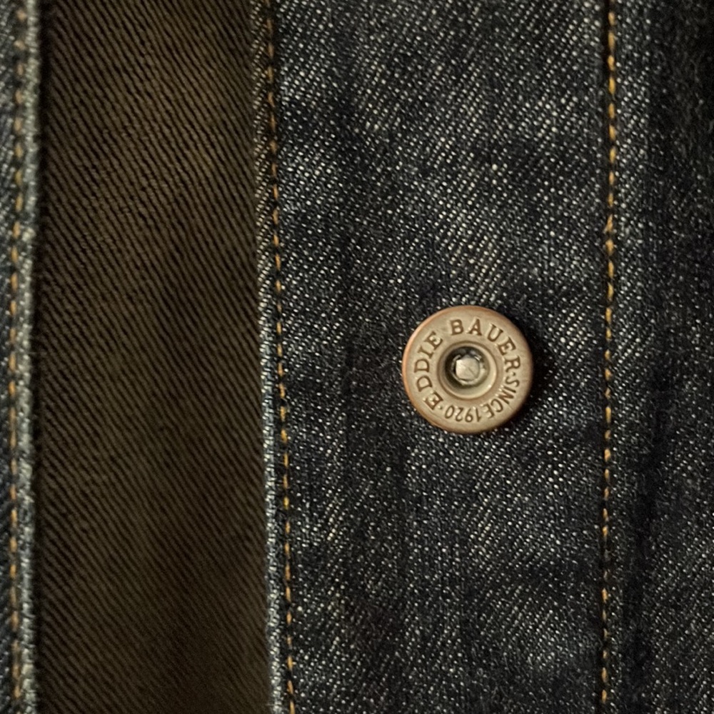 Eddie Bauer large denim jacket good condition - Picture 3 of 5
